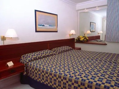 Fariones Aparthotel