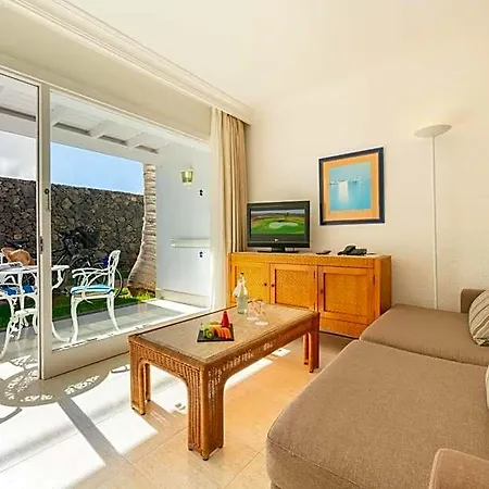 Apartment Fariones *